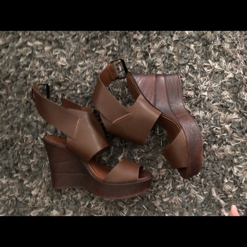 Bull Boxer Size 9 Sandals